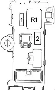 1995-2002 Toyota Corolla (E110) Location of the Blower Heater Relay