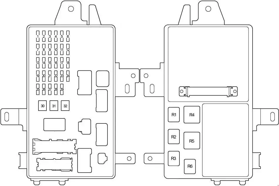 2001-2006 Toyota Camry (XV30) Schematic of the Fuse Panel