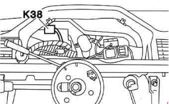 Реле стартера Мерседес W124